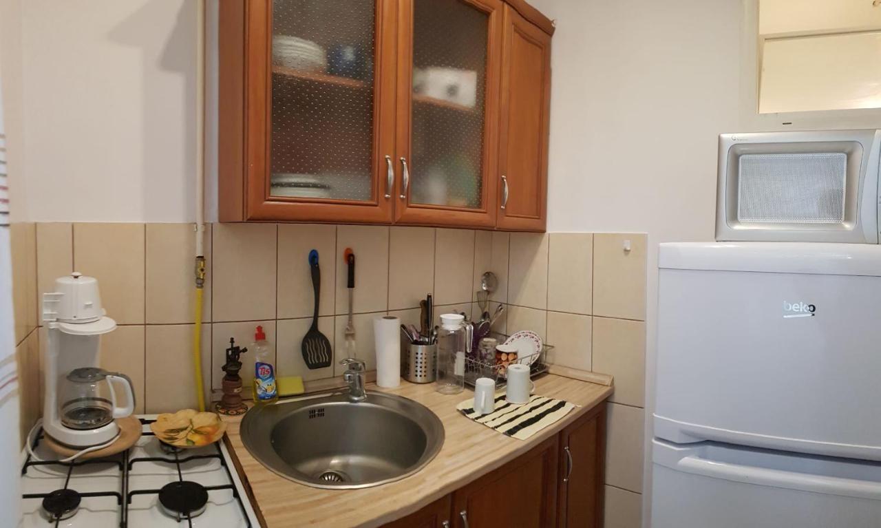 Ravagy Apartman Kecskemét Buitenkant foto