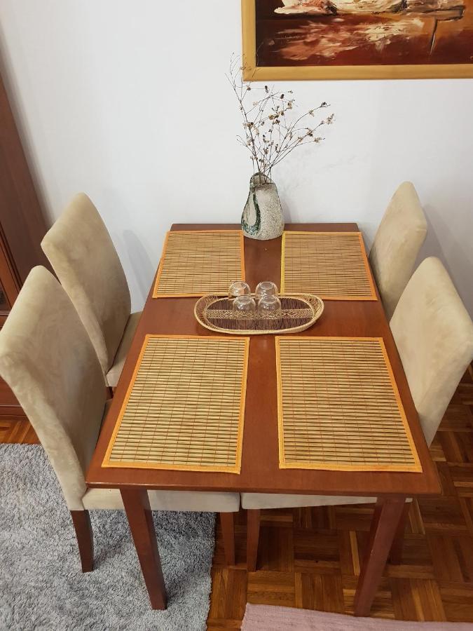 Ravagy Apartman Kecskemét Buitenkant foto